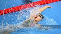 12-річна китайська школярка вийшла у фінал змагань з плавання на 200 м комплексом на чемпіонаті світу в Сінгапурі / Фото AFP