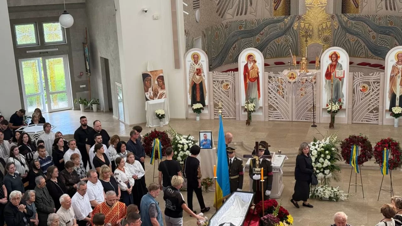 Нардепа Ярослава Рущишина проводжають в останню путь у Львові / Фото: Суспільне