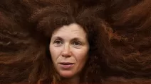 Юлия Латынина на превью YouTube-канала "Телебачення Торонто"