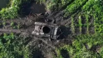 Уничтоженный российский танк на Донбассе / Фото: t.me/lost_warinua
