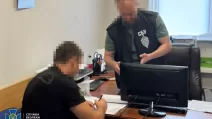 Оголошення підозри ексчиновнику Міноборони / Фото: СБУ