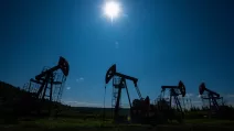 Нафтові вишки за межами міста Альметьєвськ, Республіка Татарстан, Росія, 14 липня 2025 року / Фото Reuters