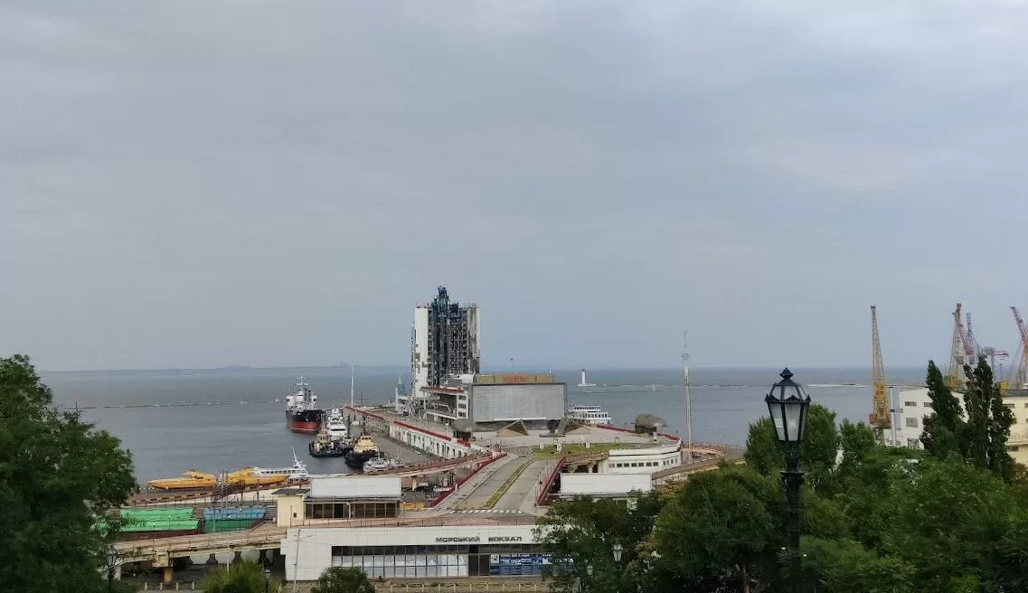 Одесский морской торговый порт / Фото: Головне в Україні