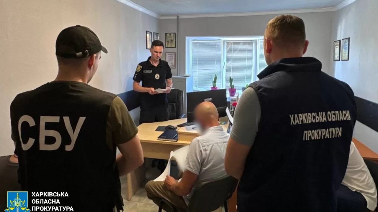 Затримання підозрюваного / Фото: Харківська обласна прокуратура