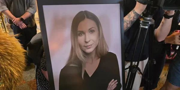  В Киеве простились с Викторией Рощиной / Фото: NV