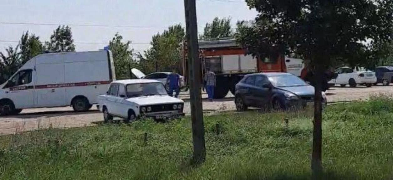 МНС на місці вибухів в Афіпському / Фото: Соцмережі