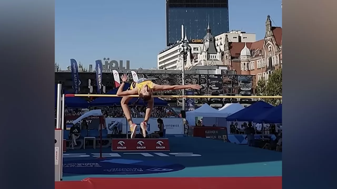 Mahuchikh's winning jump / Video screenshot