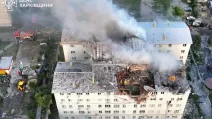 Consequences of the strike on a building in Kharkiv / Photo: State Emergency Service