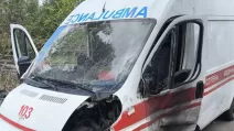 Окупанти вдарили по "швидкій" / Фото: ГУНП в Харківській області