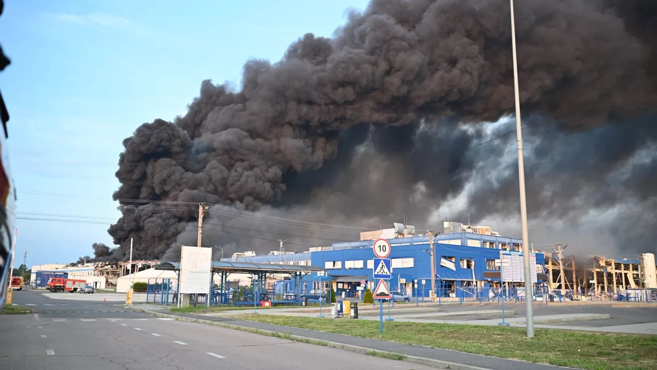 Missile strike on a factory in Mukachevo / Photo: Facebook / Myroslav Biletsky