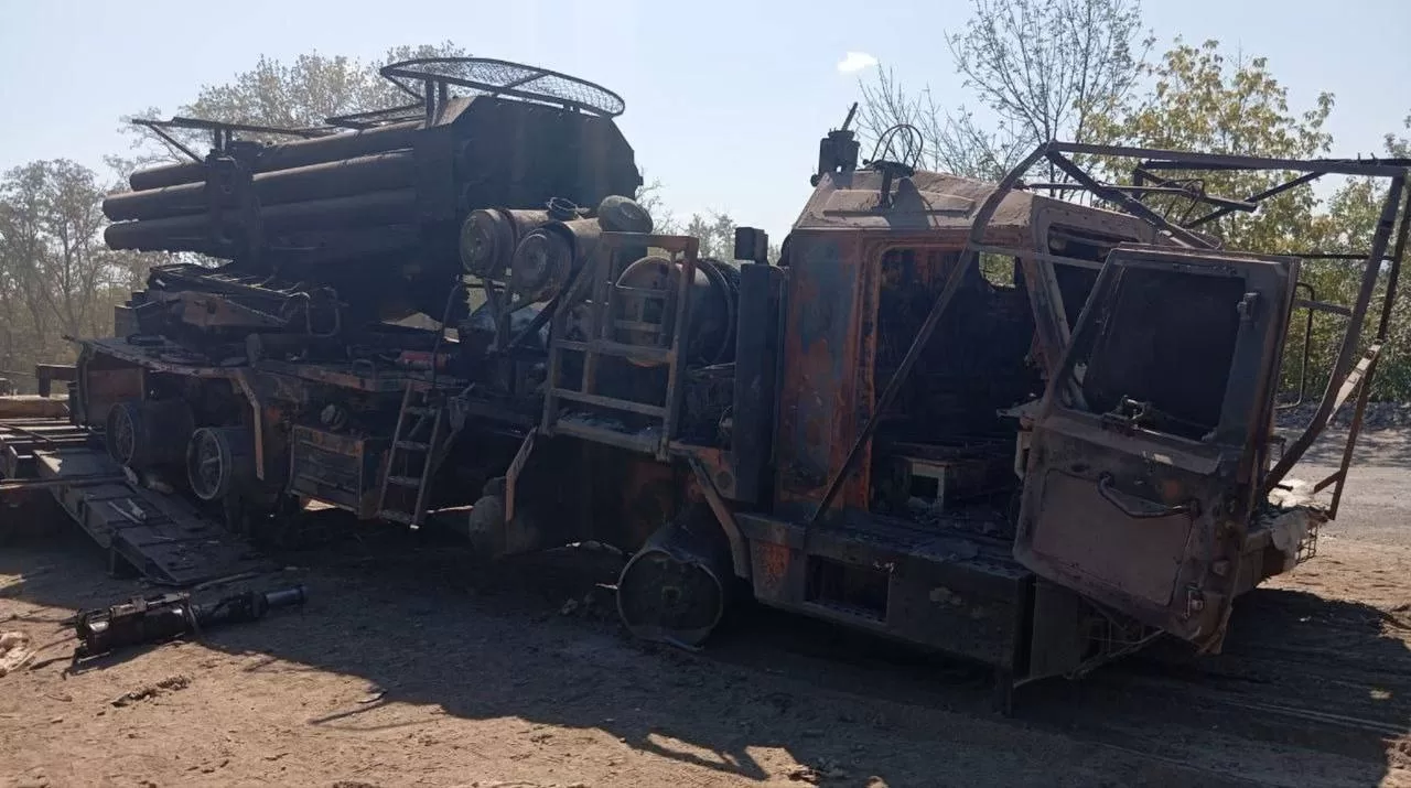 Знищена російська пускова установка РСЗВ "Ураган-1" / Фото: t.me/exilenova_plus