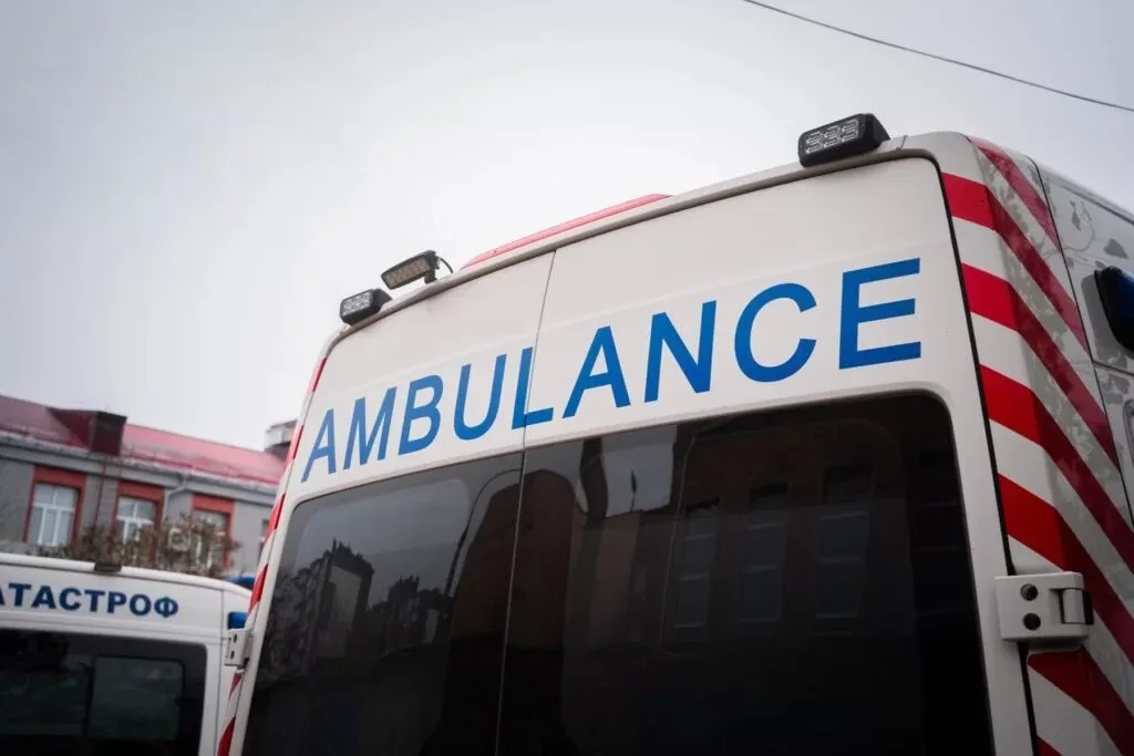 Автівка "швидкої" / Фото: КНП "Обласний центр екстреної медичної допомоги та медицини катастроф ЧОР"