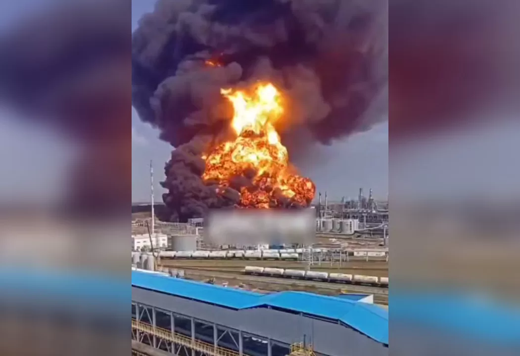 Пожар на Новошахтинском НПЗ / Скриншот