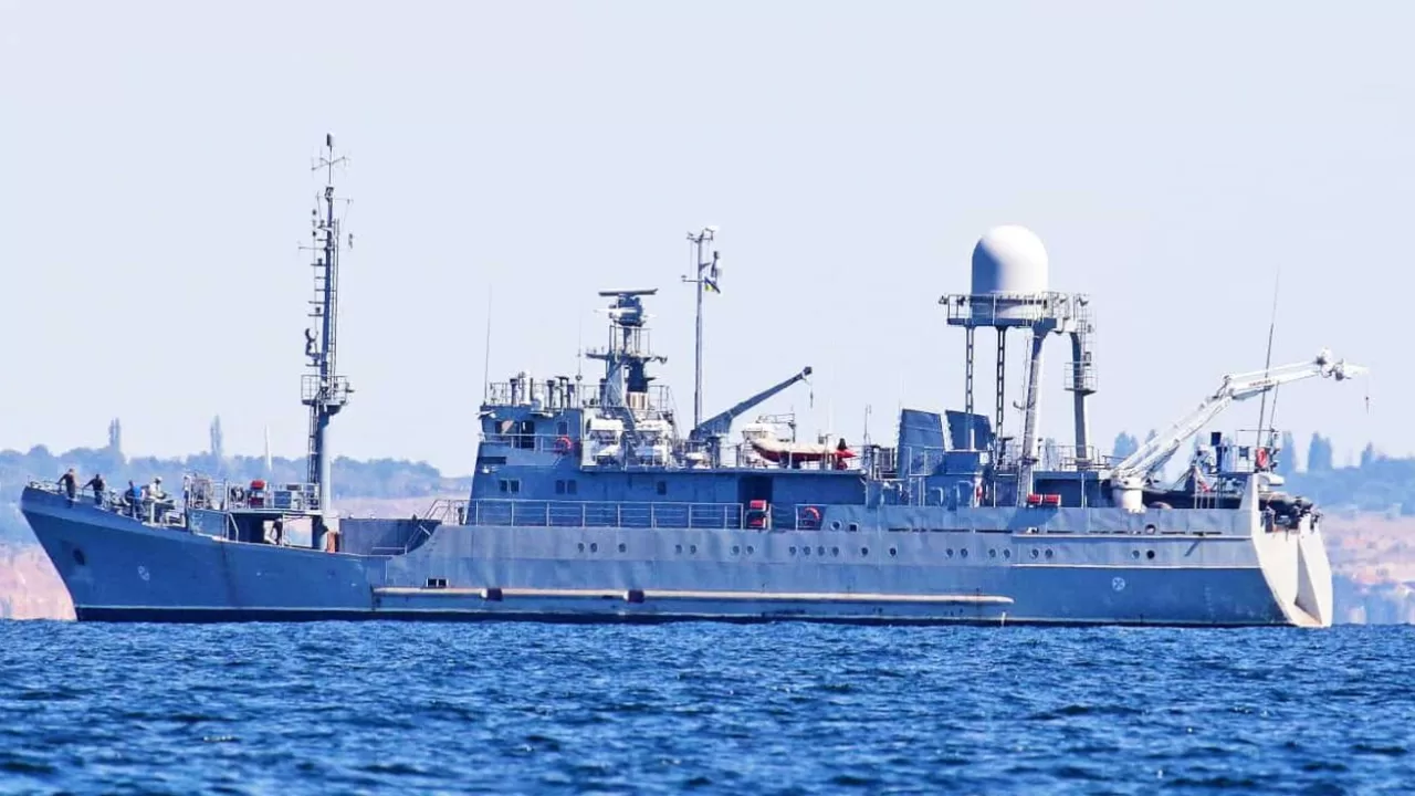 Средний разведывательный корабль "Симферополь" на испытаниях / Фото: Думская