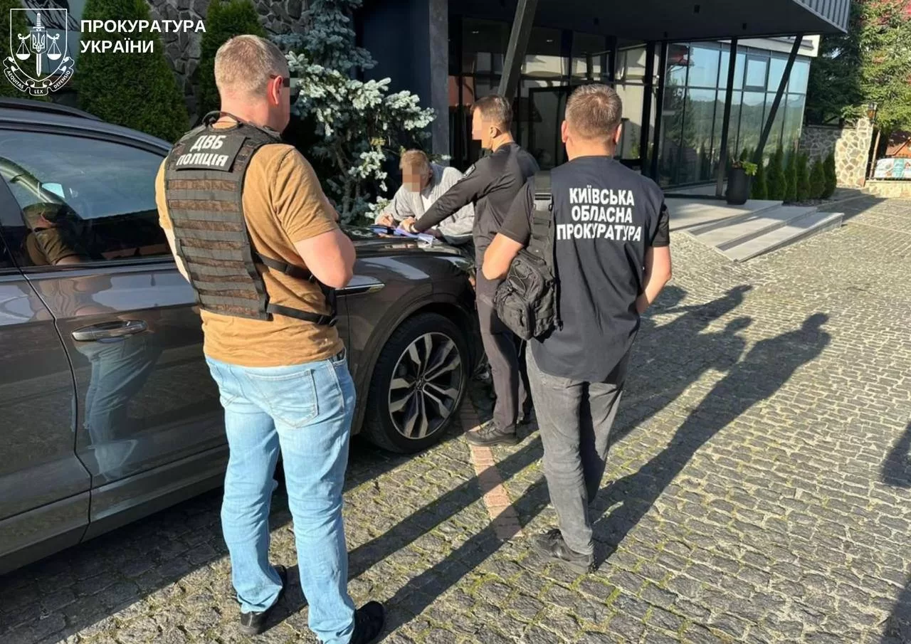 Підозрювані у розкраданнях / Фото: Офіс генпрокурора