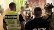 Затримання підозрюваного у вбивстві Андрія Парубія / Фото: Нацполіція