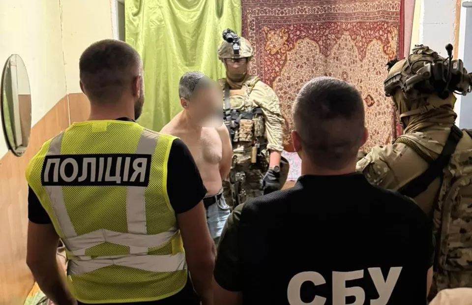 Затримання підозрюваного у вбивстві Андрія Парубія / Фото: Нацполіція