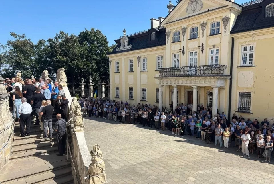 Церемонія прощання з Андрієм Парубієм у Львові / Фото: zahid.espreso.tv
