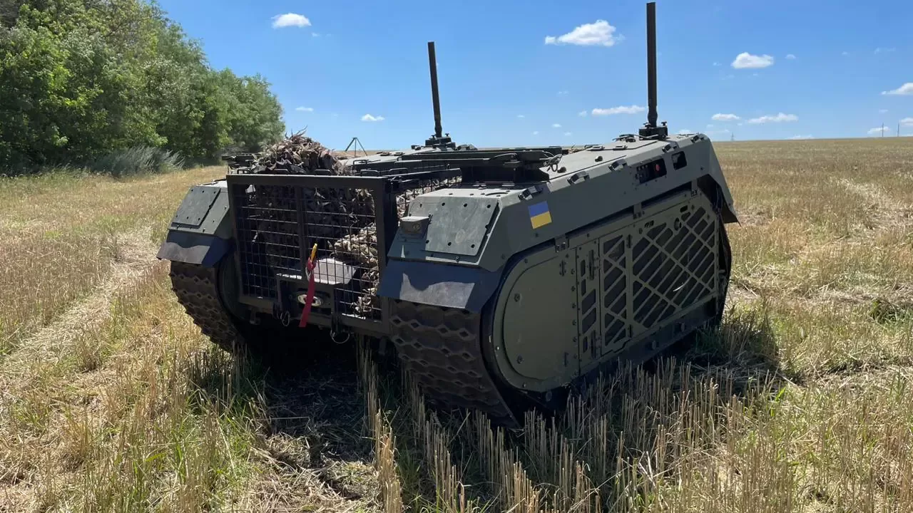 Наземний безпілотний апарат THeMIS / Фото: Defence Blog