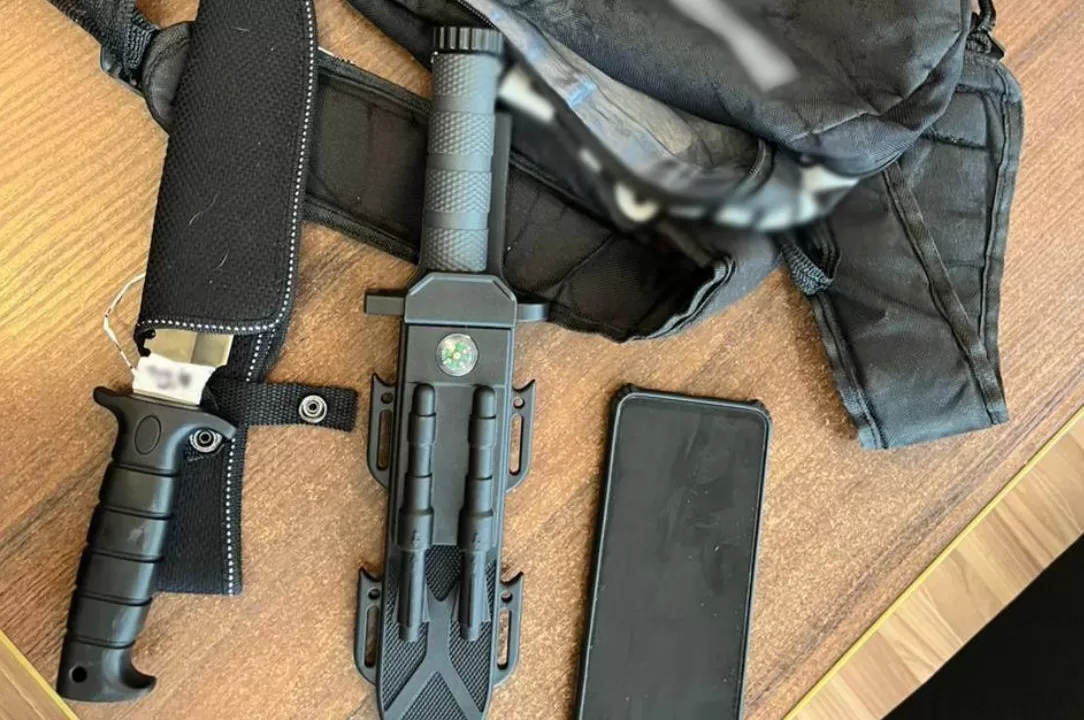 Холодное оружие, которое изъяли у школьника / Фото: МВД