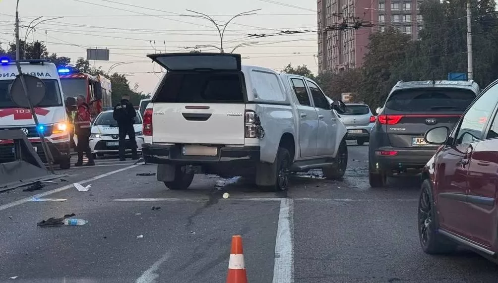 Місце ДТП із загиблими у Києві / Фото: Київ Оперативний