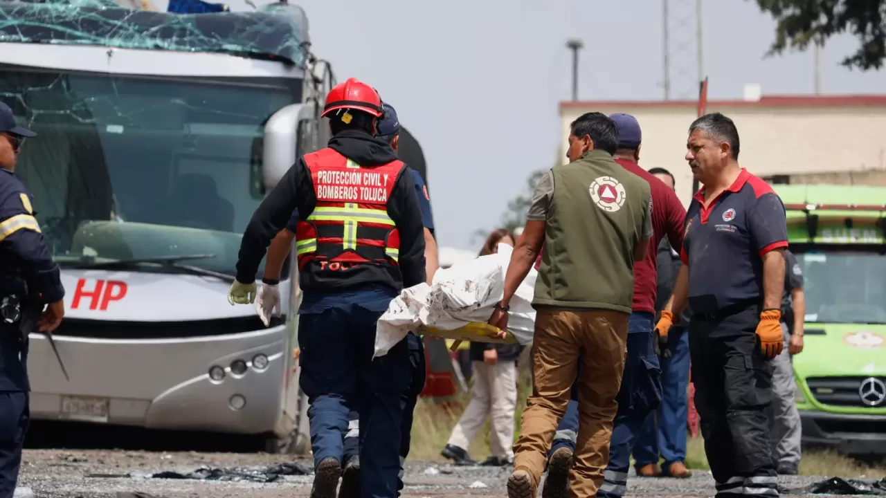 Десятеро людей загинули у ДТП у Мексиці / Фото: AP
