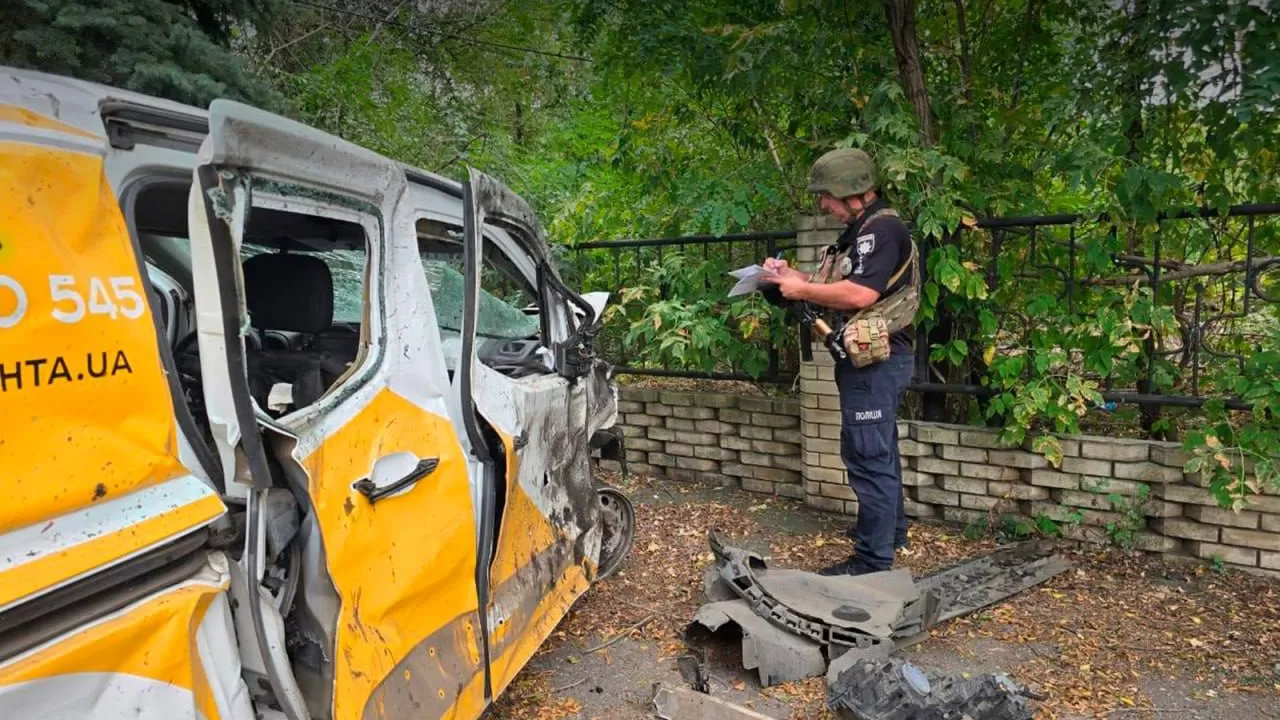 Авиаудар по очереди за пенсией / Фото: МВД