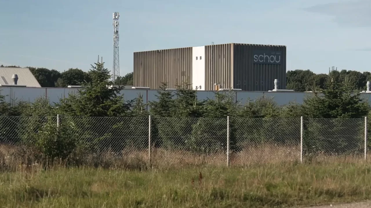 Завод Fire Point розташують поруч із авіабазою Скридструп, де базуються винищувачі F-35 / Фото tvsyd.dk