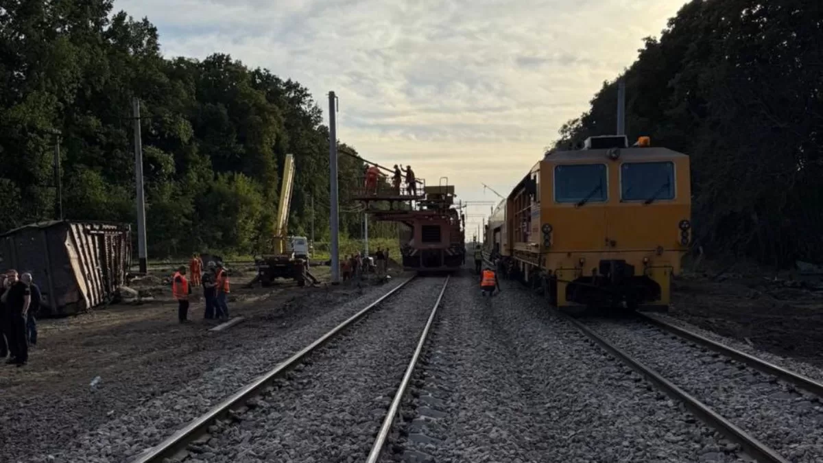 Starting tomorrow morning, suburban trains between Kyiv and Vasylkiv via Boyarka will run without restrictions / Photo: Ukrzaliznytsia
