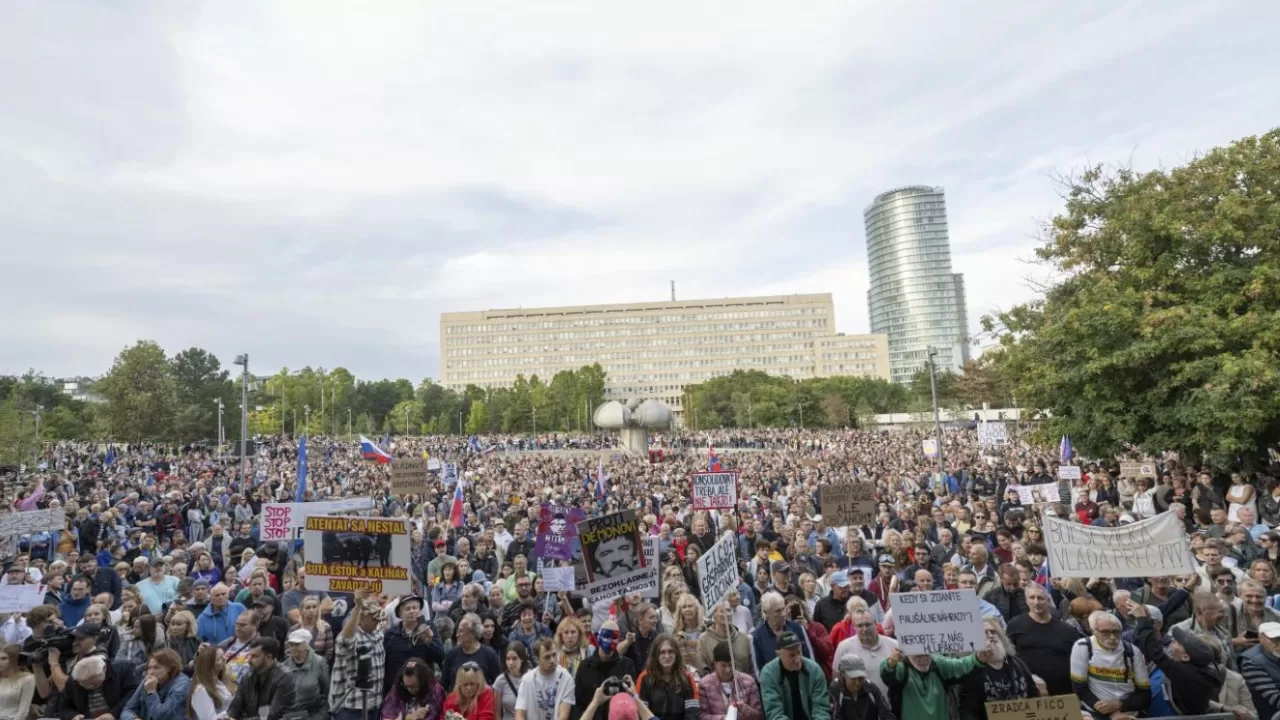 Протесты в Братиславе / Фото: AP