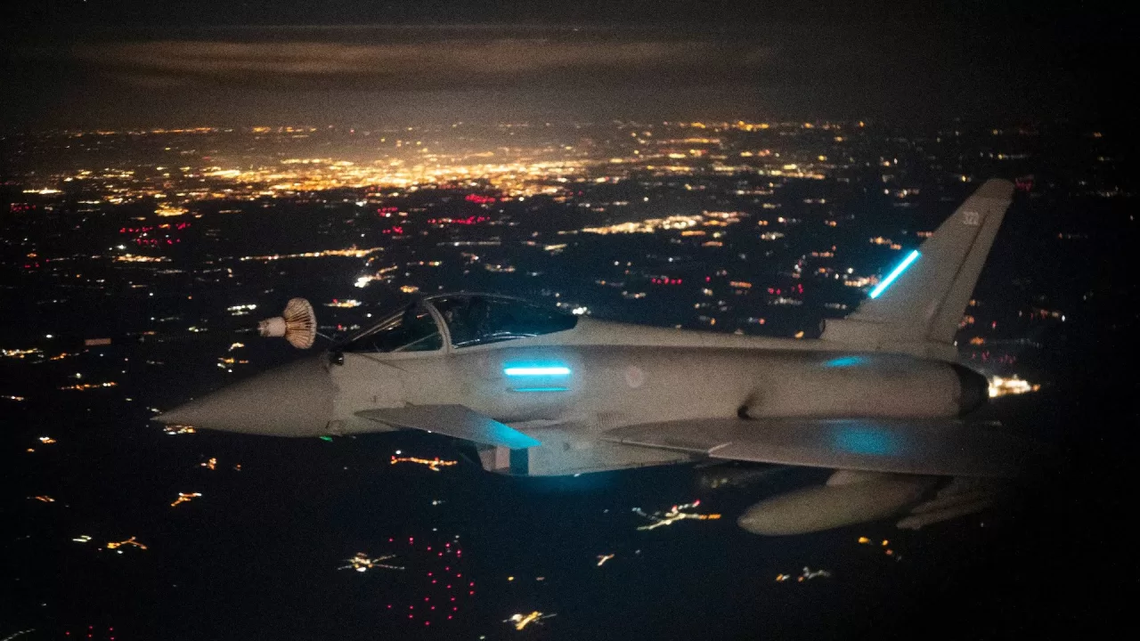 Самолет FGR4 Typhoon над Польшей / Фото: PA Wire