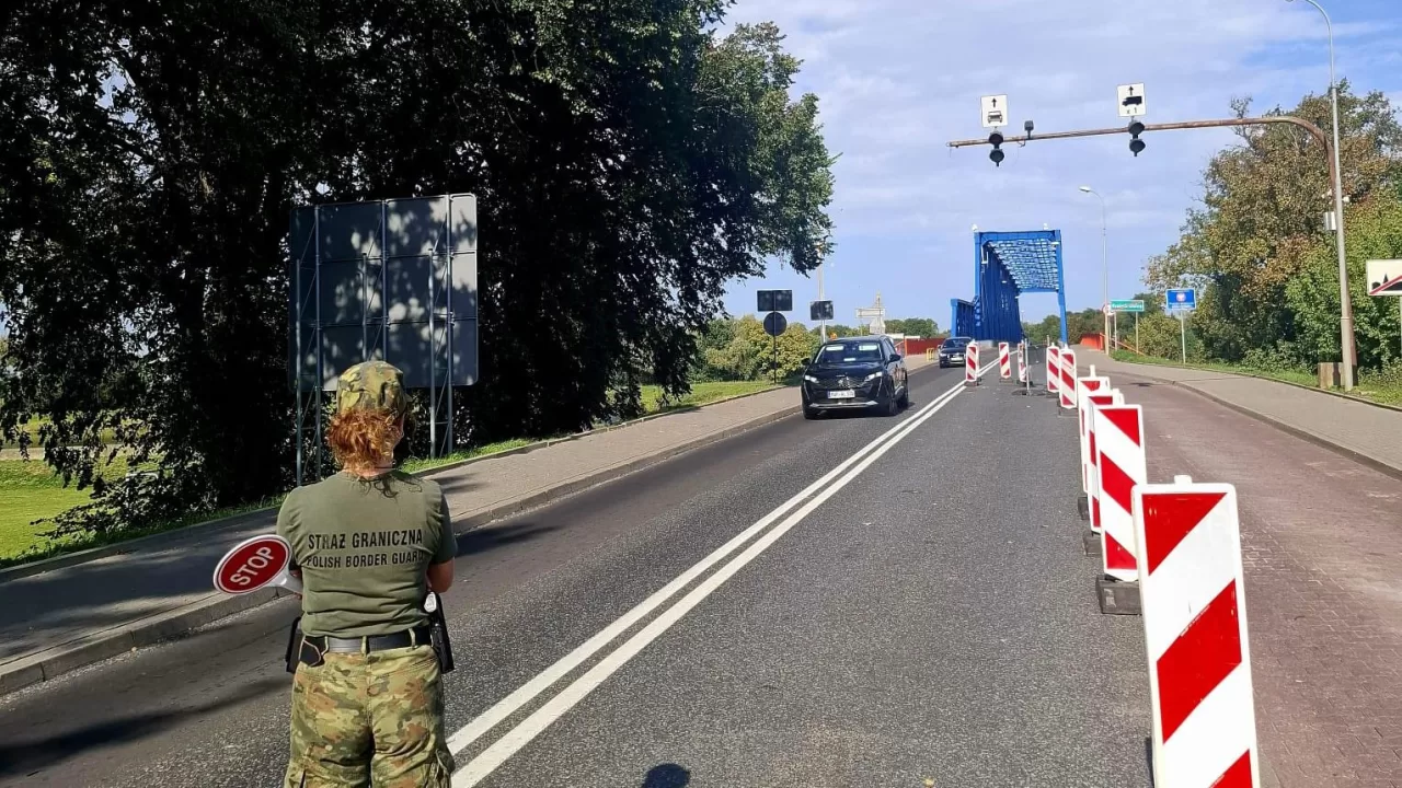 Пограничный пункт пропуска / Фото иллюстративное: facebook.com/strazgraniczna.nadwislanski