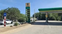 The local ATAN petrol station chain is forced to close its stations / Photo: RFE/RL