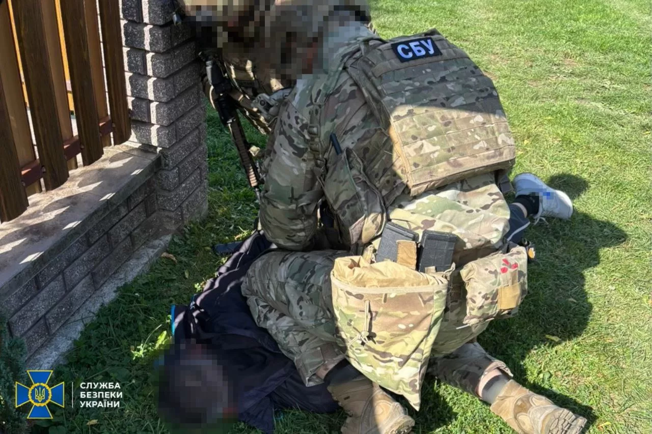 Затримання підозрюваних в організації схем ухилення від мобілізації