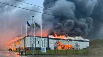 У Львові горить індустріальний парк Sparrow, 5 жовтня 2025 року / Фото: Telegram/Андрій Садовий
