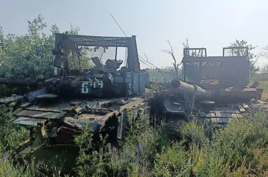 Знищені російські танки / Фото: t.me/lost_warinua