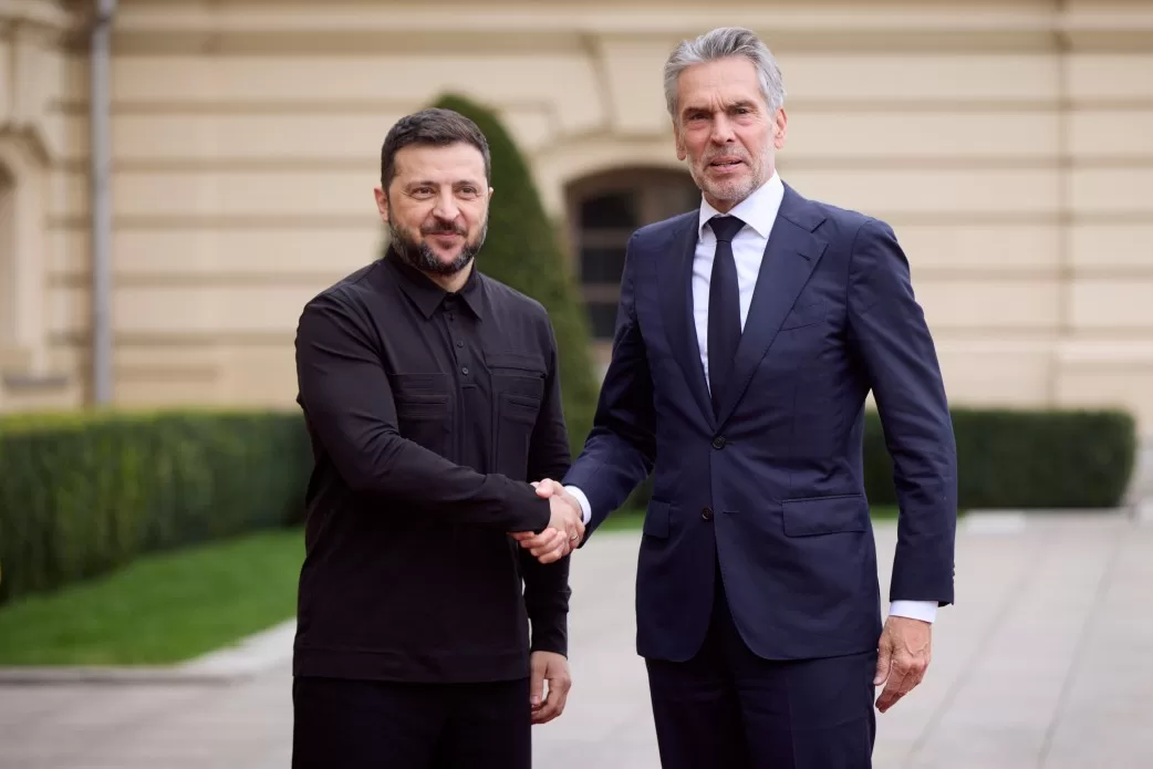 Президент України Володимир Зеленський з Прем’єр-міністром Нідерландів Діком Схоофом / Фото: ОП