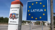 Латвія ввела платну електронну чергу для перетину кордону з Білоруссю та Росією / Фото: Depositphotos