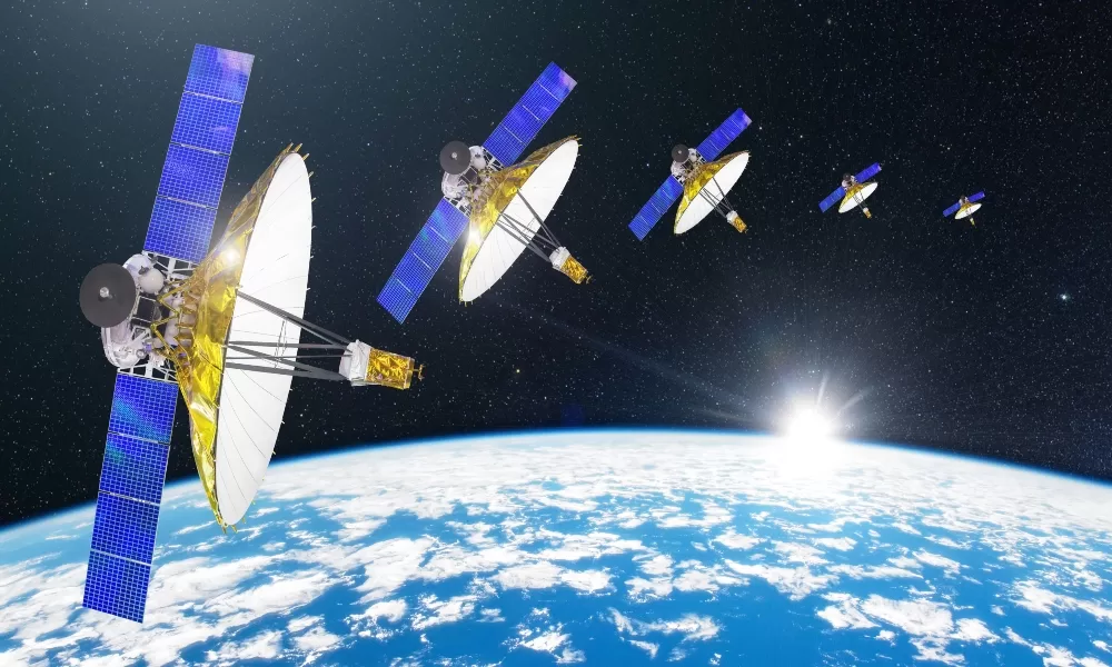 Иллюстративное изображение спутников / Фото: росСМИ
