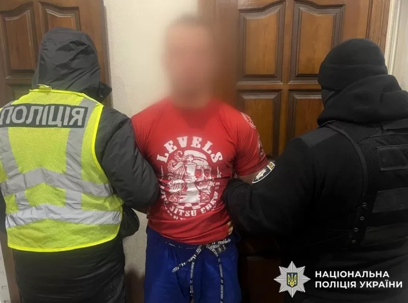 37-летний тренер подозревается в развратных действиях в отношении уязвимого ребенка / Фото: Нацполиция