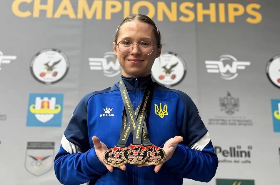 Olga Ivzhenko — undisputed European youth weightlifting champion / Photo: Ministry of Youth and Sports of Ukraine