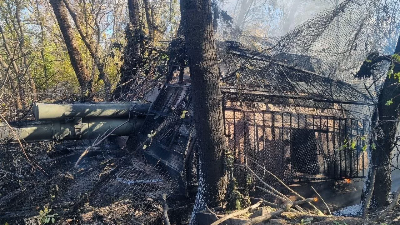 Знищена російська САУ "Мста-С" / Фото: t.me/lost_warinua