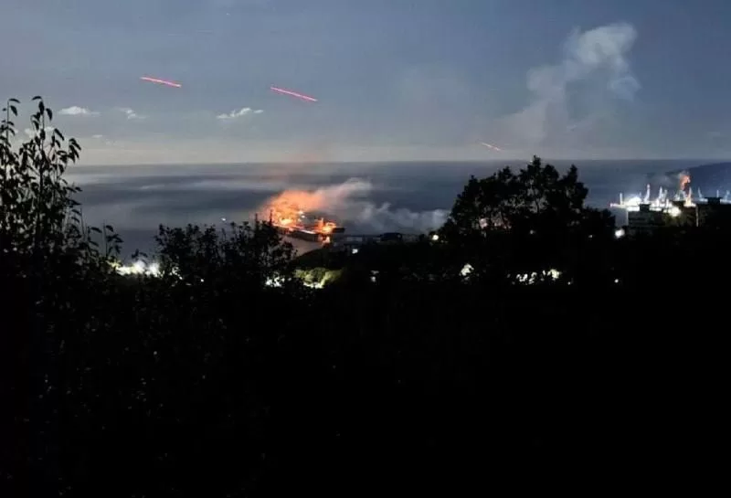 Пожежа в порту Туапсе 2 листопада / Фото: Exilenova+