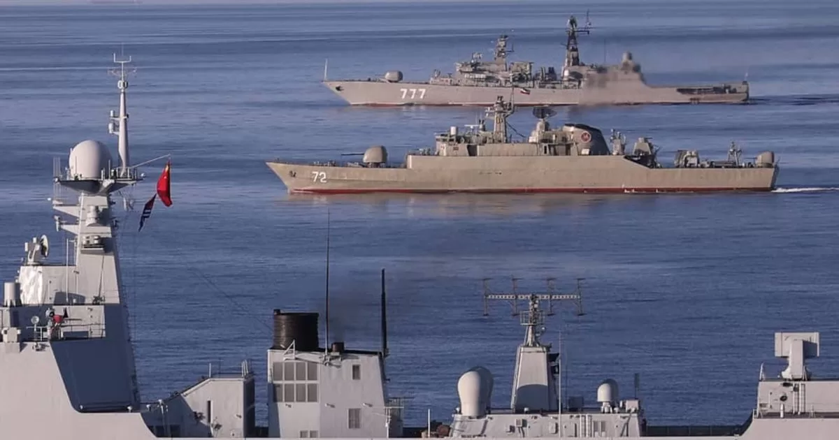 Китайські військові кораблі під час навчань / Фото: Associated Press