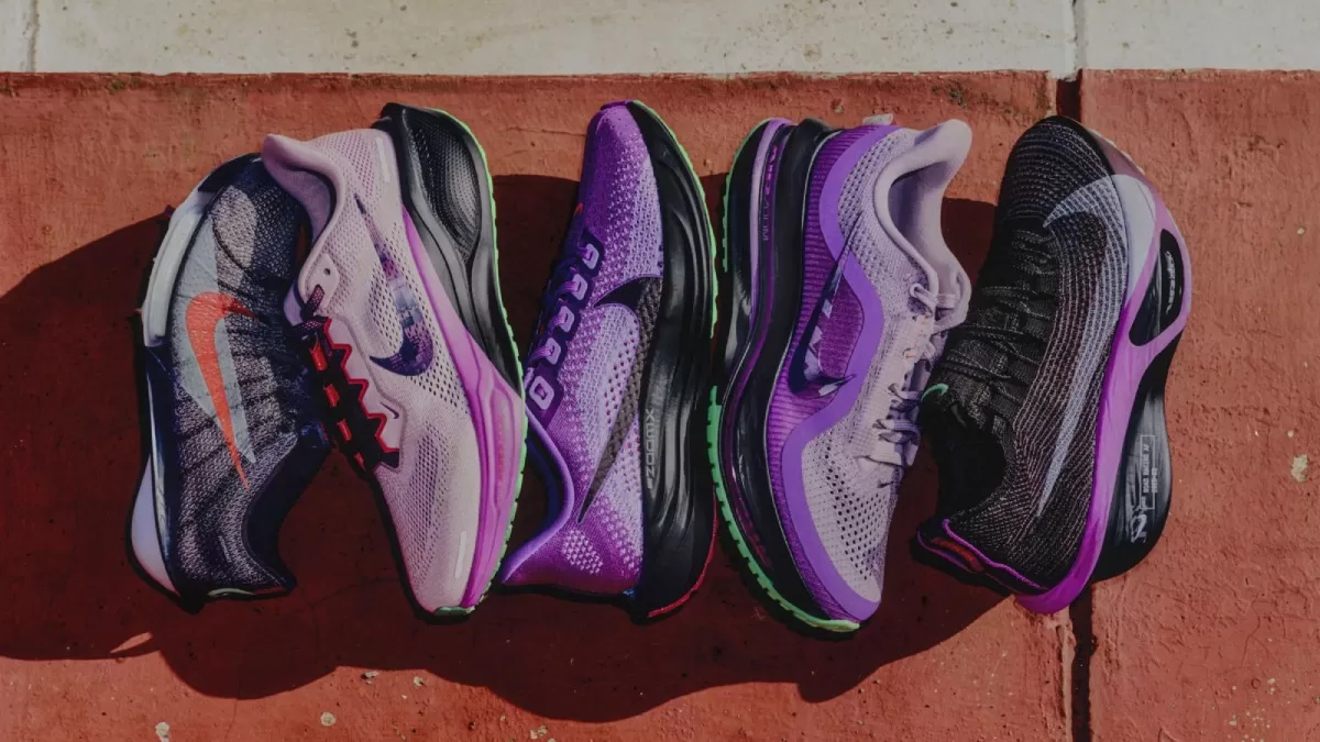 Цього року Nike у співпраці з Фейт Кіпєгон створила колекцію взуття для бігу. Кросівки були представлені напередодні спроби Кіпєгон стати першою жінкою, яка пробігла милю за менше ніж чотири хвилини / Фото Nike