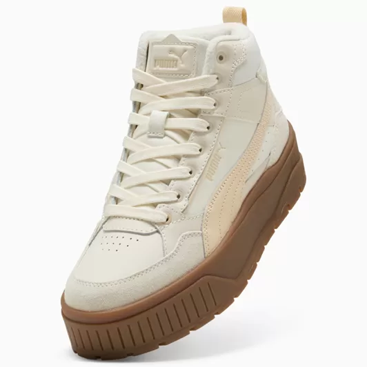 Помилки під час вибору жіночих кросівок для української зими 