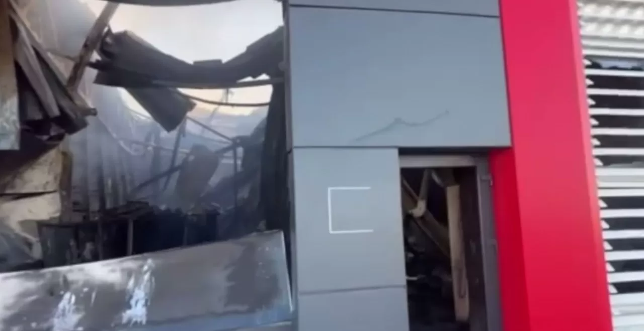 Уничтоженное отделение Укрпочты во Львове / Скриншот