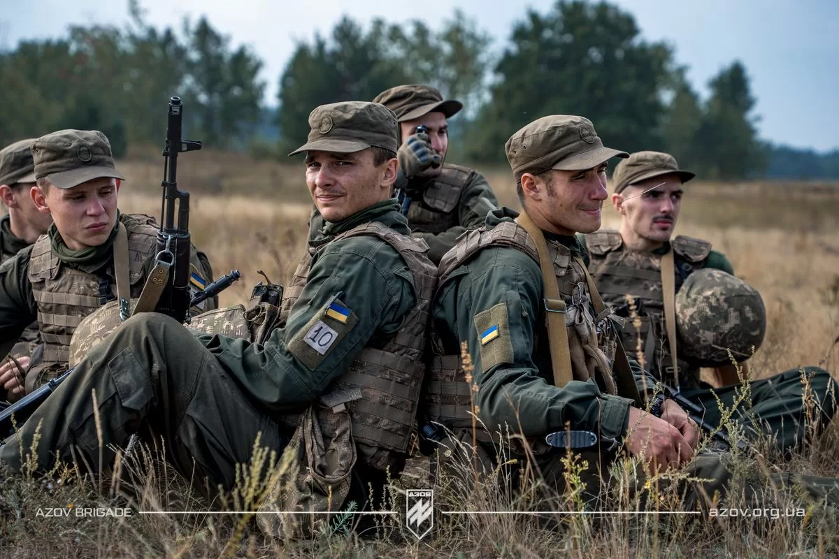 Бійці бригади під час навчання в польових умовах