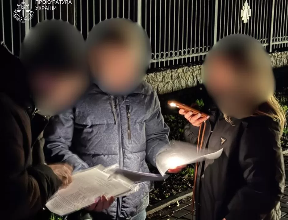 У Києві чоловік організував схему для ухилянтів / Фото: Київська міська прокуратура