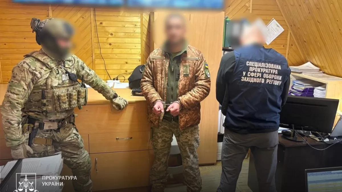 Военнослужащему сообщили о подозрении в превышении власти в условиях военного положения, повлекшем тяжкие последствия / Фото спецпрокуратура Западного региона